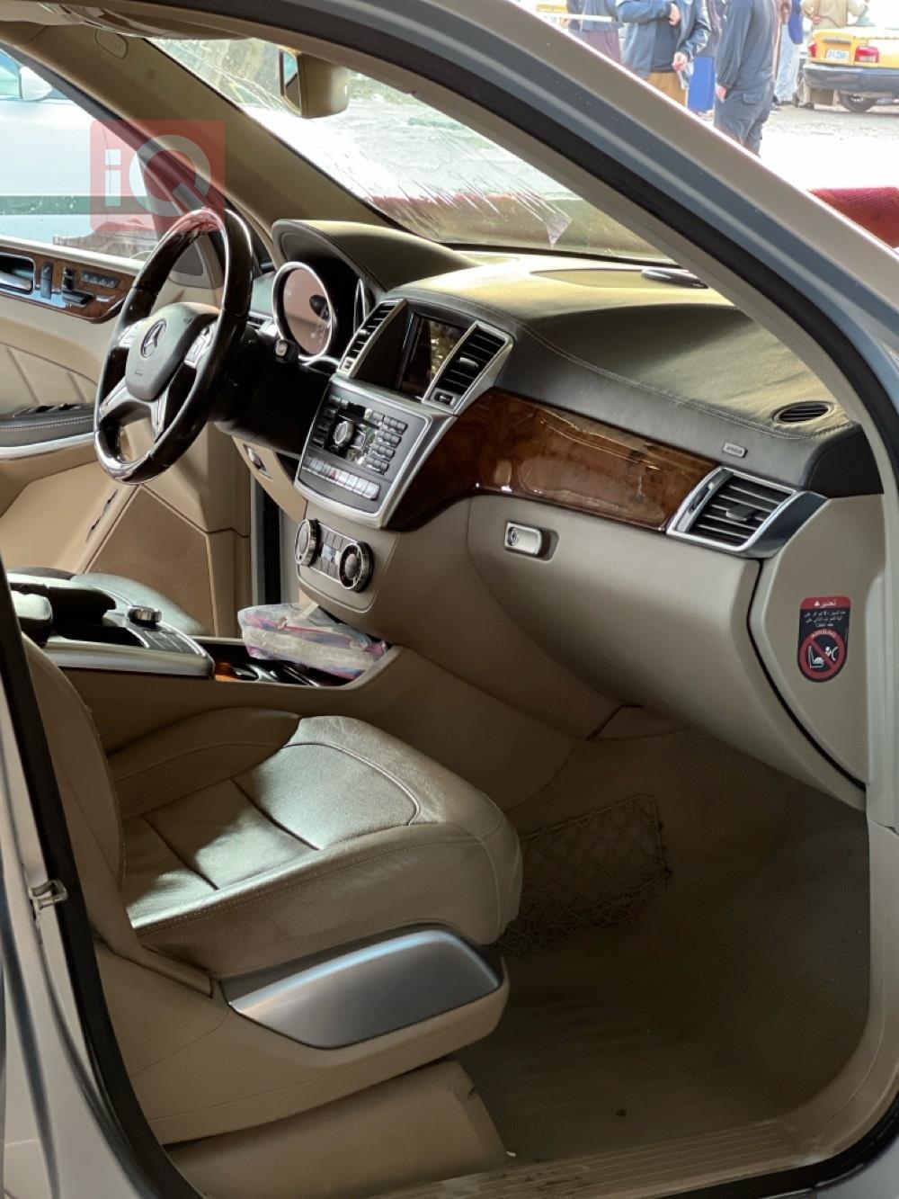 مرسيدس بنز جي أل-كلاس